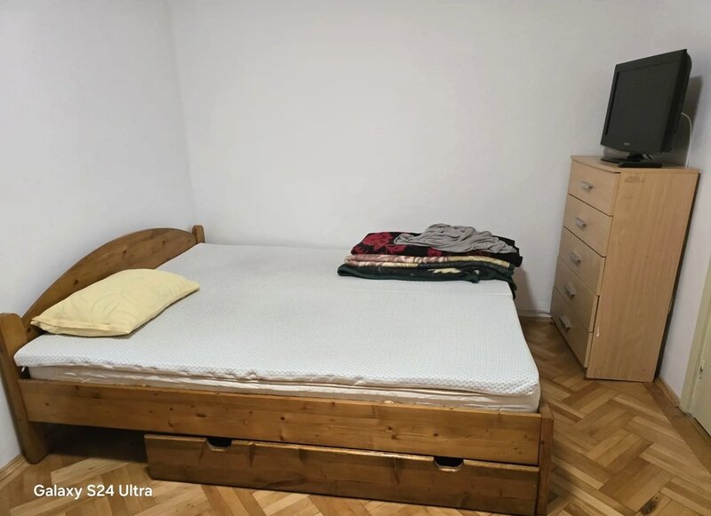 Berceni, Straduintei